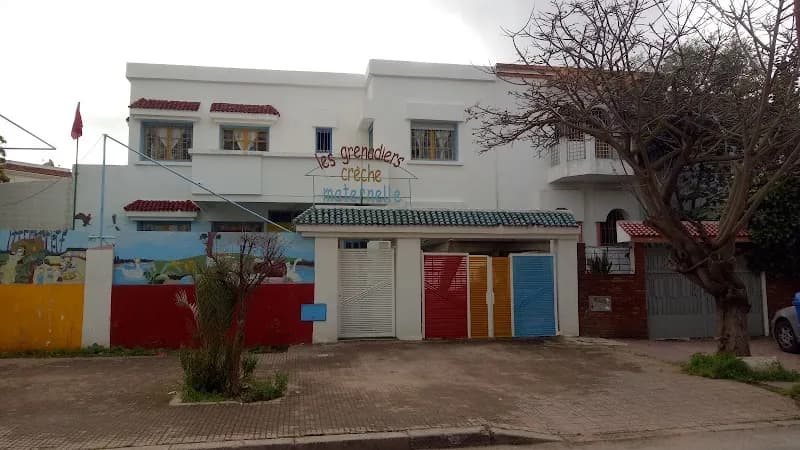 Les Grenadiers Crèche