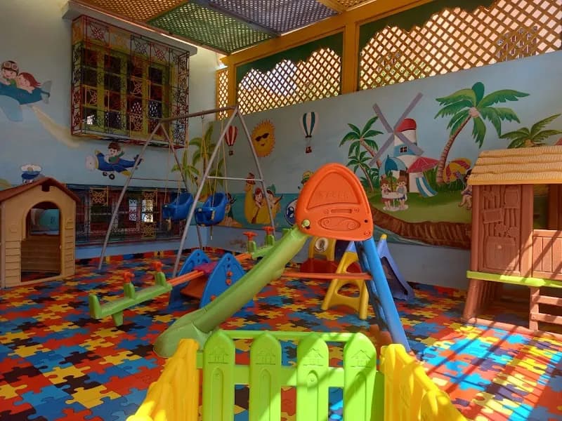 CRECHE CANARI