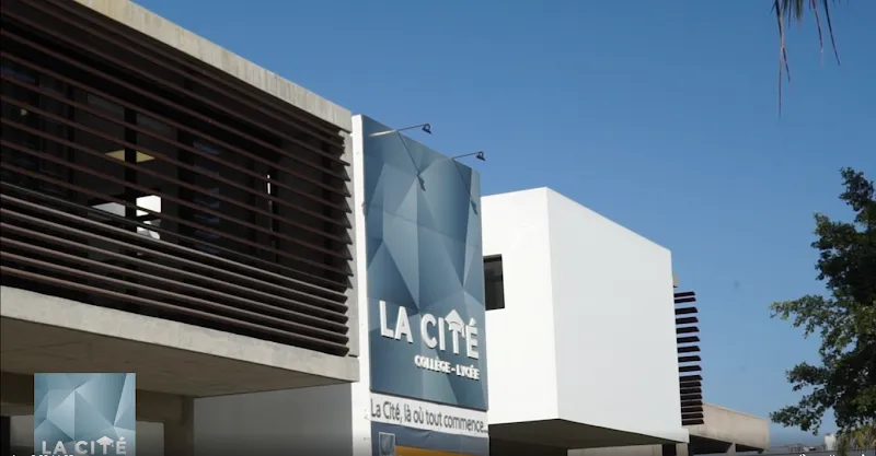 Collège/Lycée La Cité, Hay Hassani.