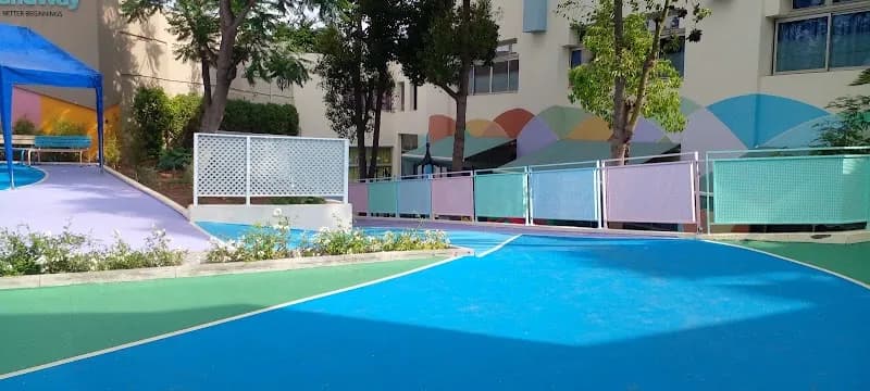 Madina schools site Californie