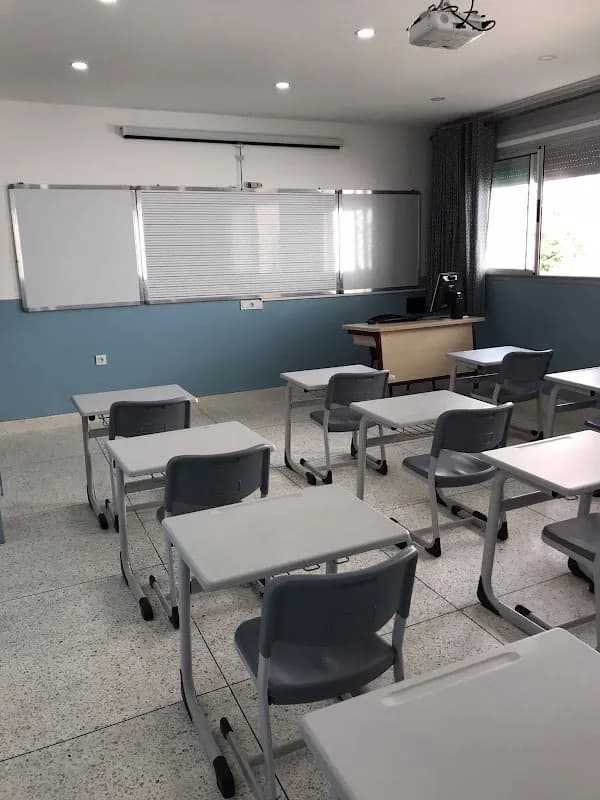 Groupe scolaire l'essence du savoir à Tanger